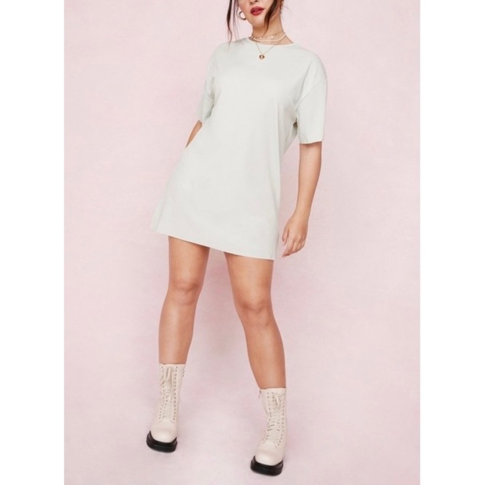 Nasty Gal | NWT Plus Size Micro Ribbed Crewneck Short Sleeve Mini Shirt Dress